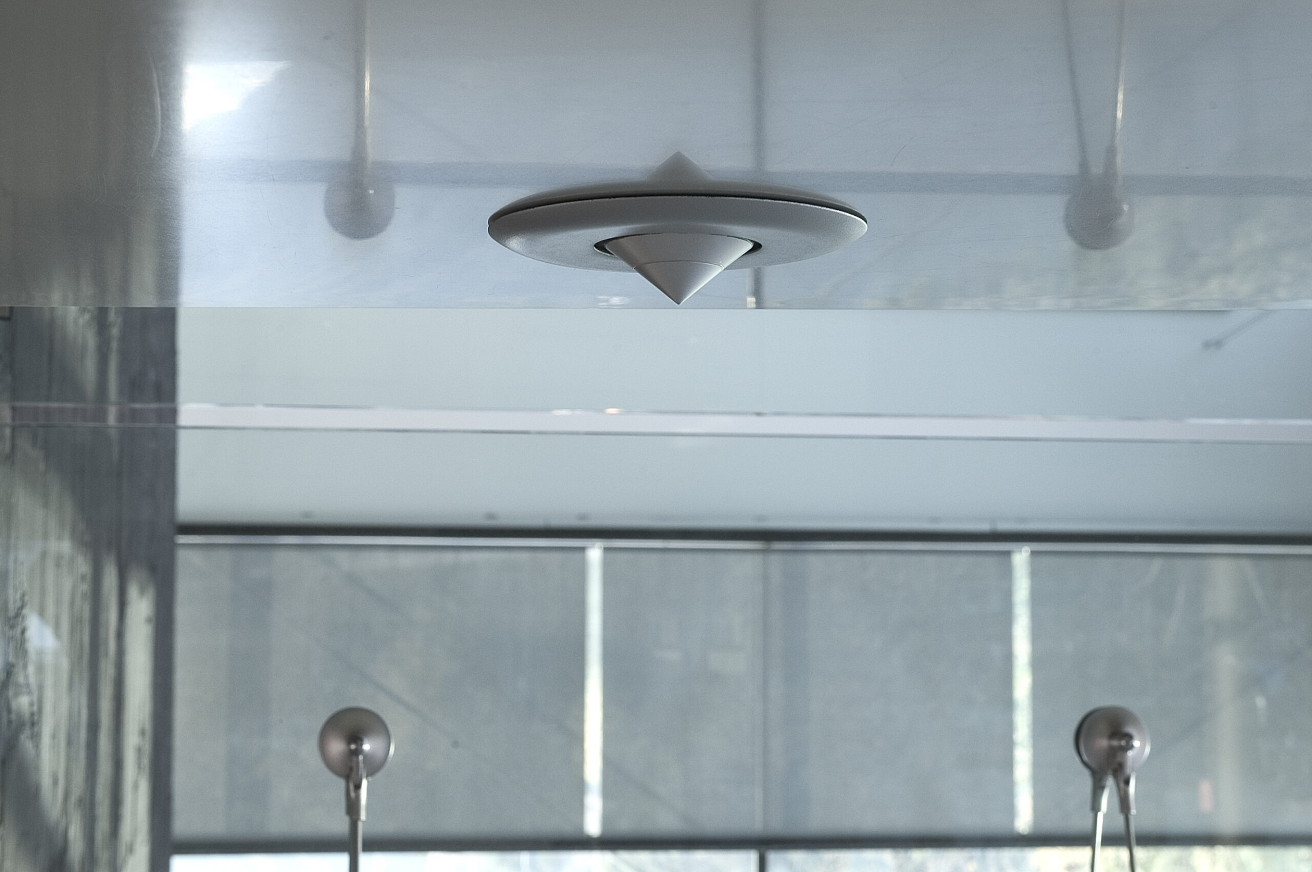 Ceiling-mounted loudspeaker "CONO alto" - Visibly invisible!